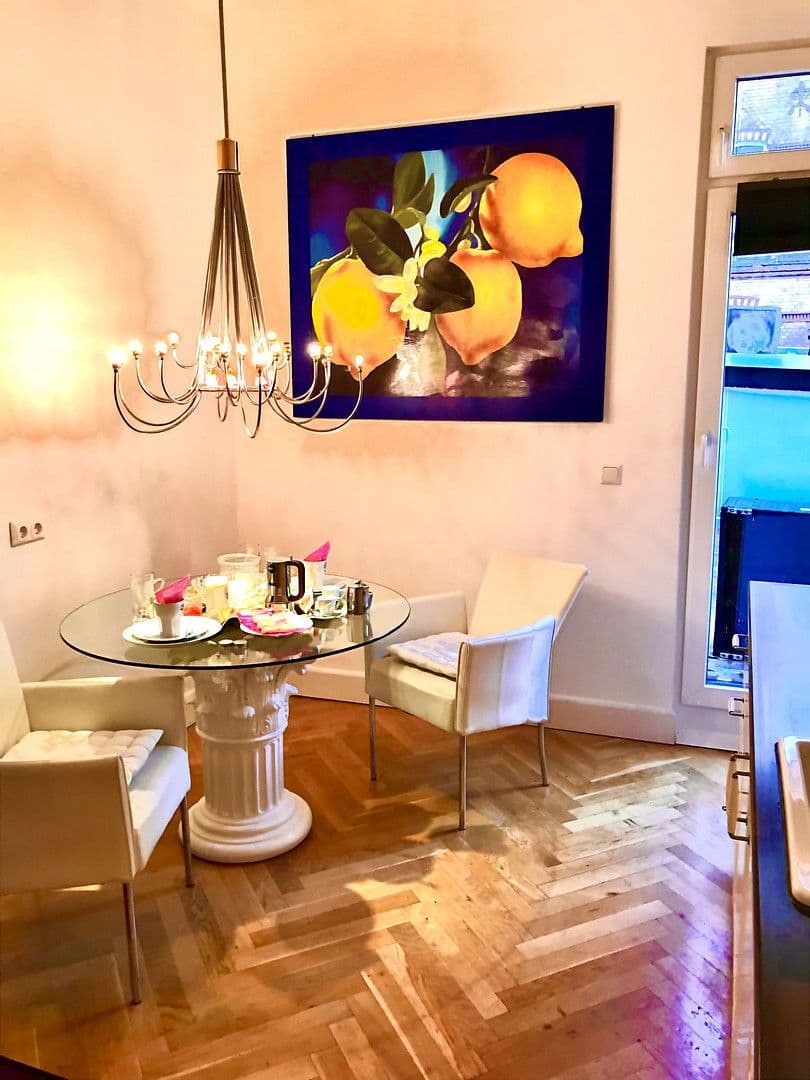 Pronájem bytu 3+1 100 m², Luisenstraße 5, Wiesbaden, Hessen Pronájem bytu 3+1 100 m², Luisenstraße 5, Wiesbaden, Hessen