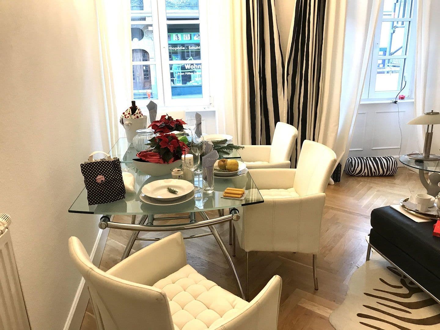 Pronájem bytu 3+1 100 m², Luisenstraße 5, Wiesbaden, Hessen Pronájem bytu 3+1 100 m², Luisenstraße 5, Wiesbaden, Hessen