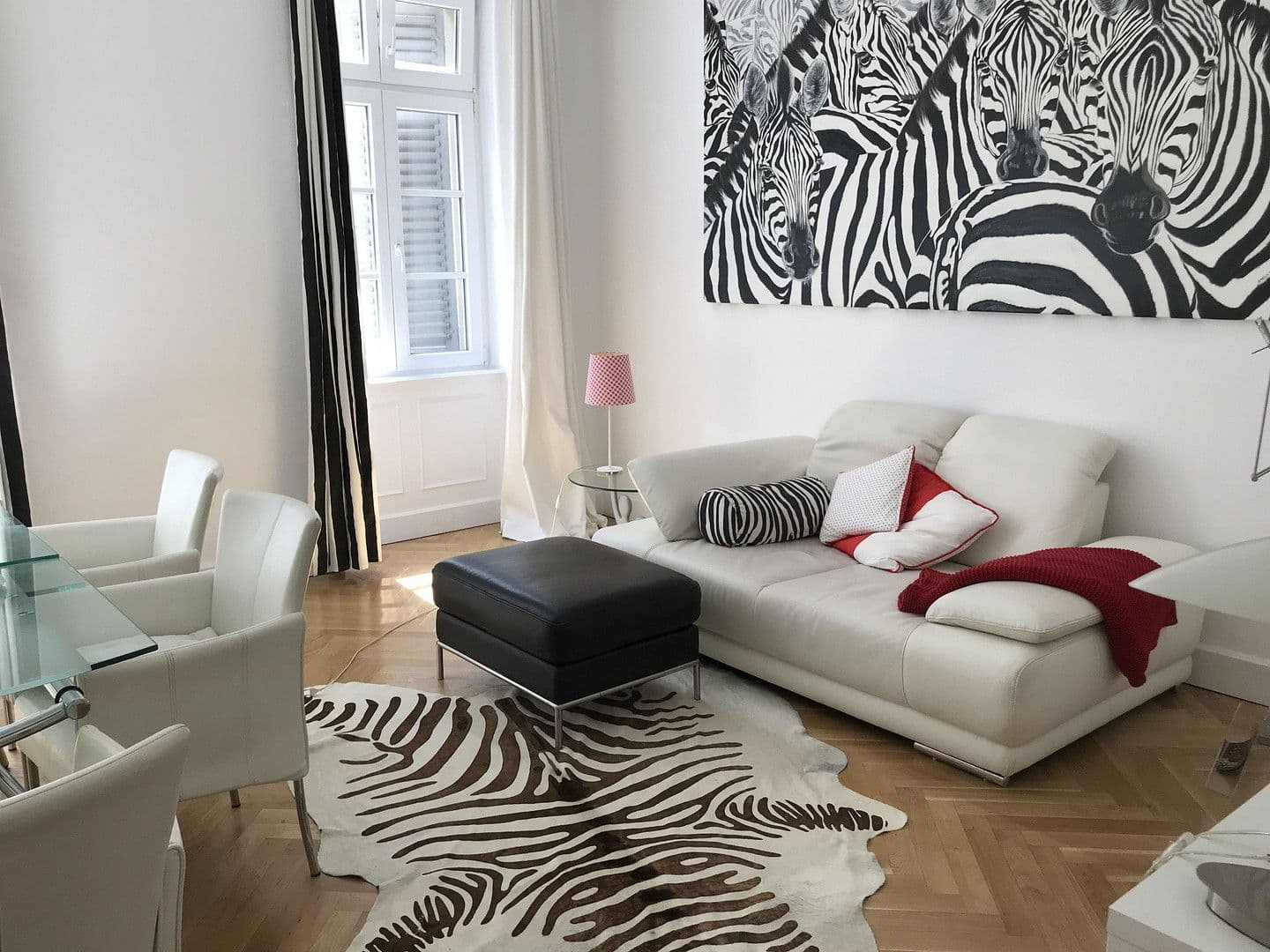 Pronájem bytu 3+1 100 m², Luisenstraße 5, Wiesbaden, Hessen Pronájem bytu 3+1 100 m², Luisenstraße 5, Wiesbaden, Hessen