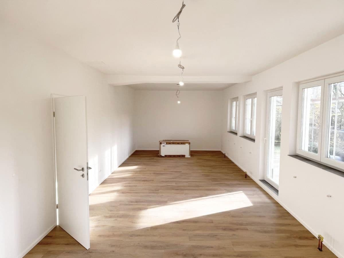 Pronájem bytu 2+1 90 m², Grüne Aue 1, Aglasterhausen, Bádensko-Württembersko Pronájem bytu 2+1 90 m², Grüne Aue 1, Aglasterhausen, Bádensko-Württembersko