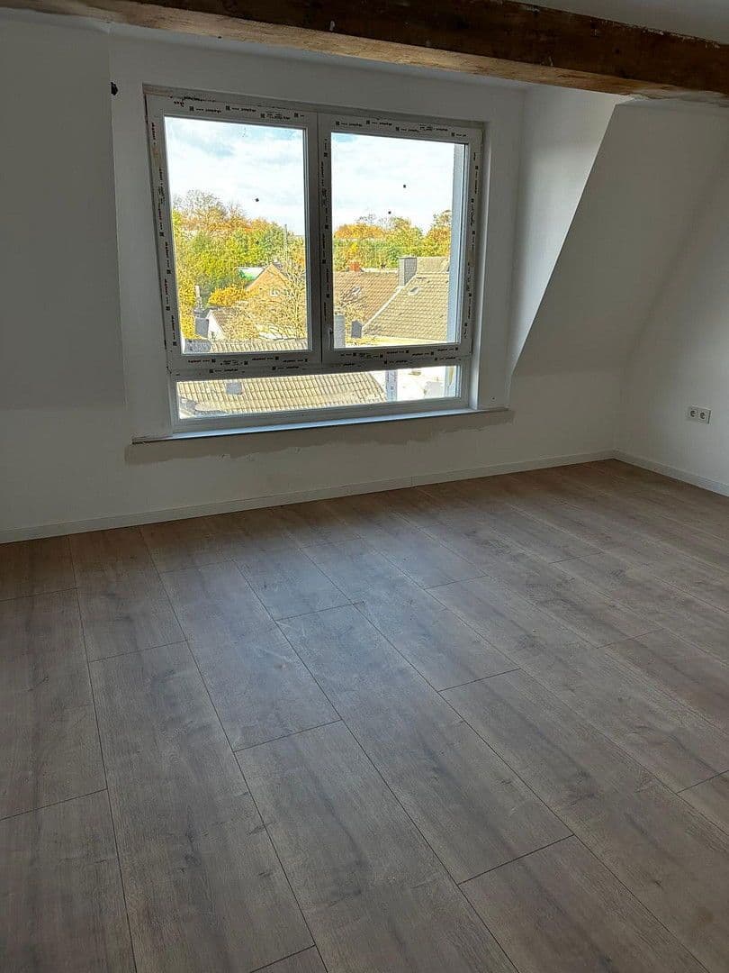 Pronájem bytu 2+kk 78 m², Essen, Severní Porýní-Vestfálsko Pronájem bytu 2+kk 78 m², Essen, Severní Porýní-Vestfálsko