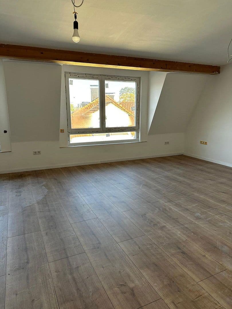 Pronájem bytu 2+kk 78 m², Essen, Severní Porýní-Vestfálsko Pronájem bytu 2+kk 78 m², Essen, Severní Porýní-Vestfálsko