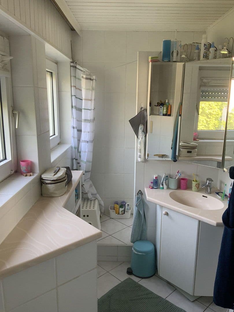 Prodej domu 161 m², pozemek 608 m², Hattersheim am Main, Hessen Prodej domu 161 m², pozemek 608 m², Hattersheim am Main, Hessen