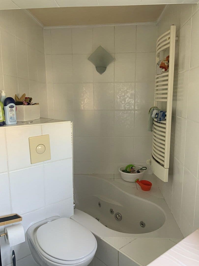 Prodej domu 161 m², pozemek 608 m², Hattersheim am Main, Hessen Prodej domu 161 m², pozemek 608 m², Hattersheim am Main, Hessen