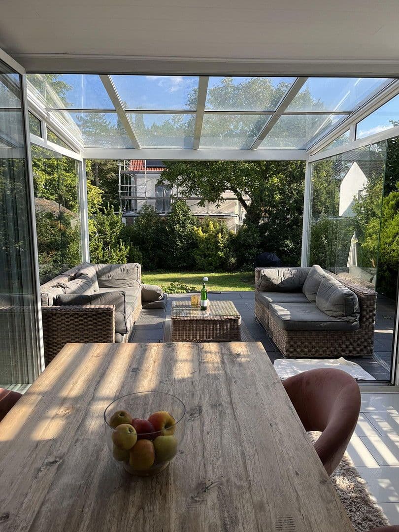 Prodej domu 161 m², pozemek 608 m², Hattersheim am Main, Hessen Prodej domu 161 m², pozemek 608 m², Hattersheim am Main, Hessen