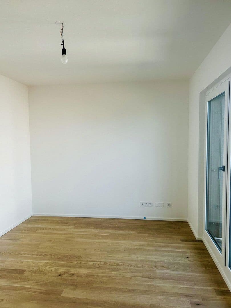 Pronájem bytu 2+1 62 m², Hermine-von-Parish-Straße 43, München - Neupasing, Bavorsko Pronájem bytu 2+1 62 m², Hermine-von-Parish-Straße 43, München - Neupasing, Bavorsko
