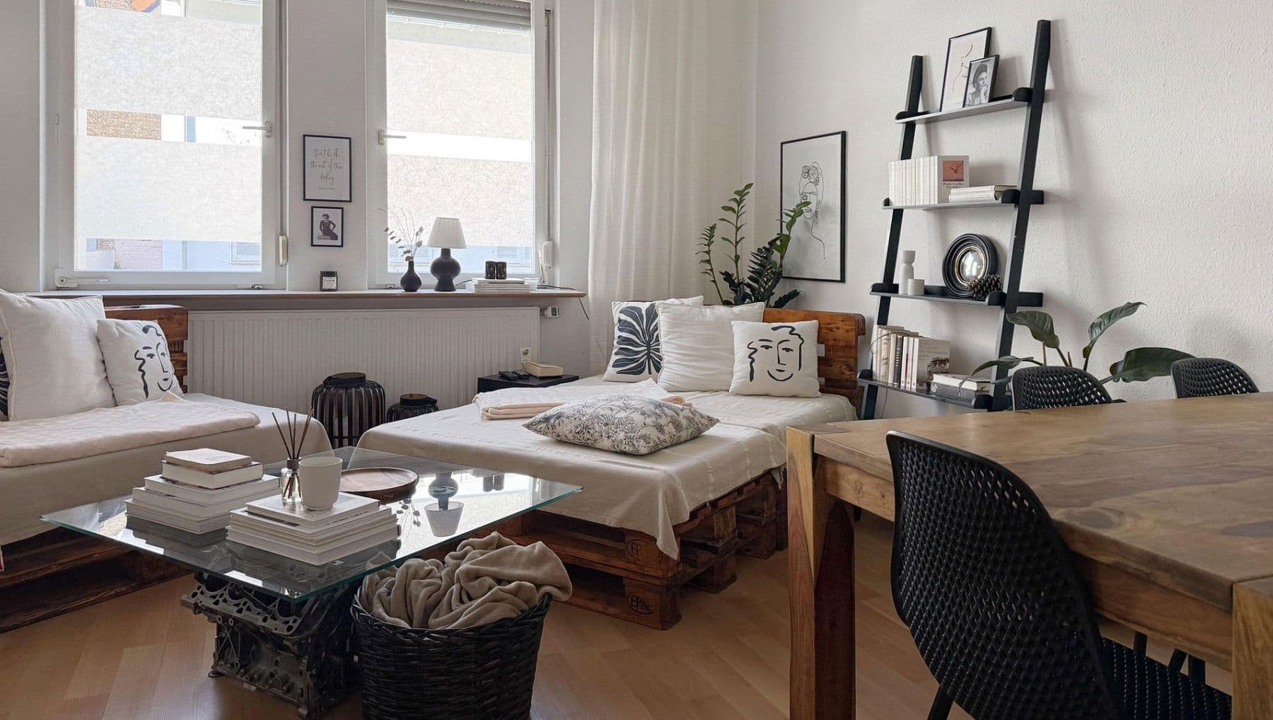 Pronájem bytu 4+1 93 m², Remscheiderstr. 10, Stuttgart Bad-Cannstatt, Bádensko-Württembersko Pronájem bytu 4+1 93 m², Remscheiderstr. 10, Stuttgart Bad-Cannstatt, Bádensko-Württembersko