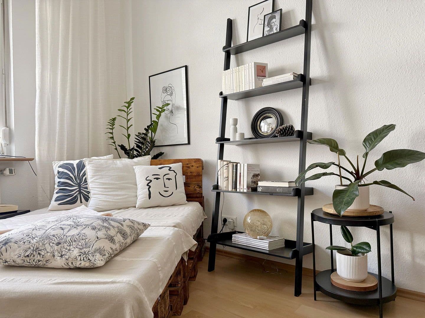 Pronájem bytu 4+1 93 m², Remscheiderstr. 10, Stuttgart Bad-Cannstatt, Bádensko-Württembersko Pronájem bytu 4+1 93 m², Remscheiderstr. 10, Stuttgart Bad-Cannstatt, Bádensko-Württembersko