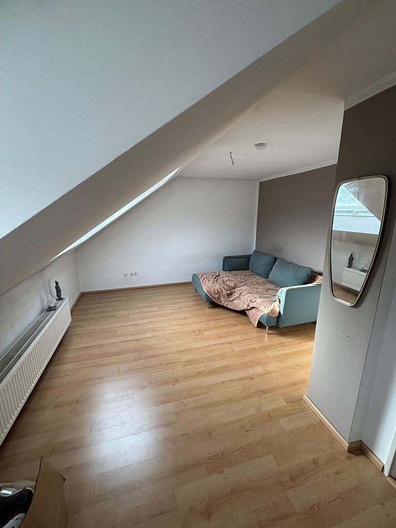 Prodej domu 125 m², pozemek 235 m², Schwarzenbruck, Bavorsko Prodej domu 125 m², pozemek 235 m², Schwarzenbruck, Bavorsko