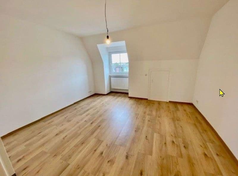 Pronájem bytu 15 m², Straße der Republik 23, Wiesbaden, Hessen Pronájem bytu 15 m², Straße der Republik 23, Wiesbaden, Hessen
