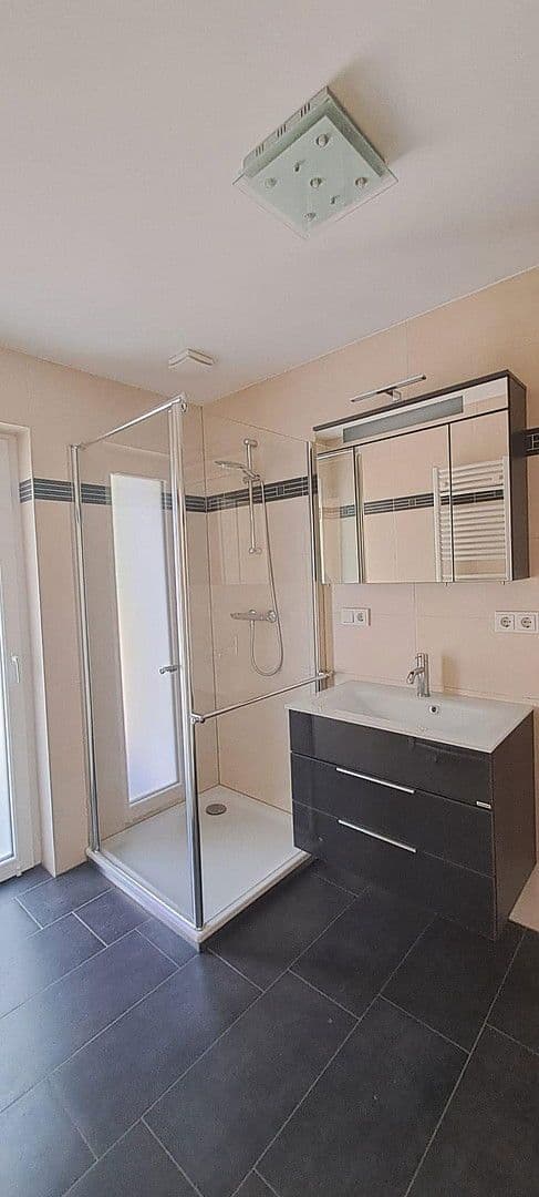 Pronájem bytu 6+1 105 m², Prüm, Porýní-Falc Pronájem bytu 6+1 105 m², Prüm, Porýní-Falc