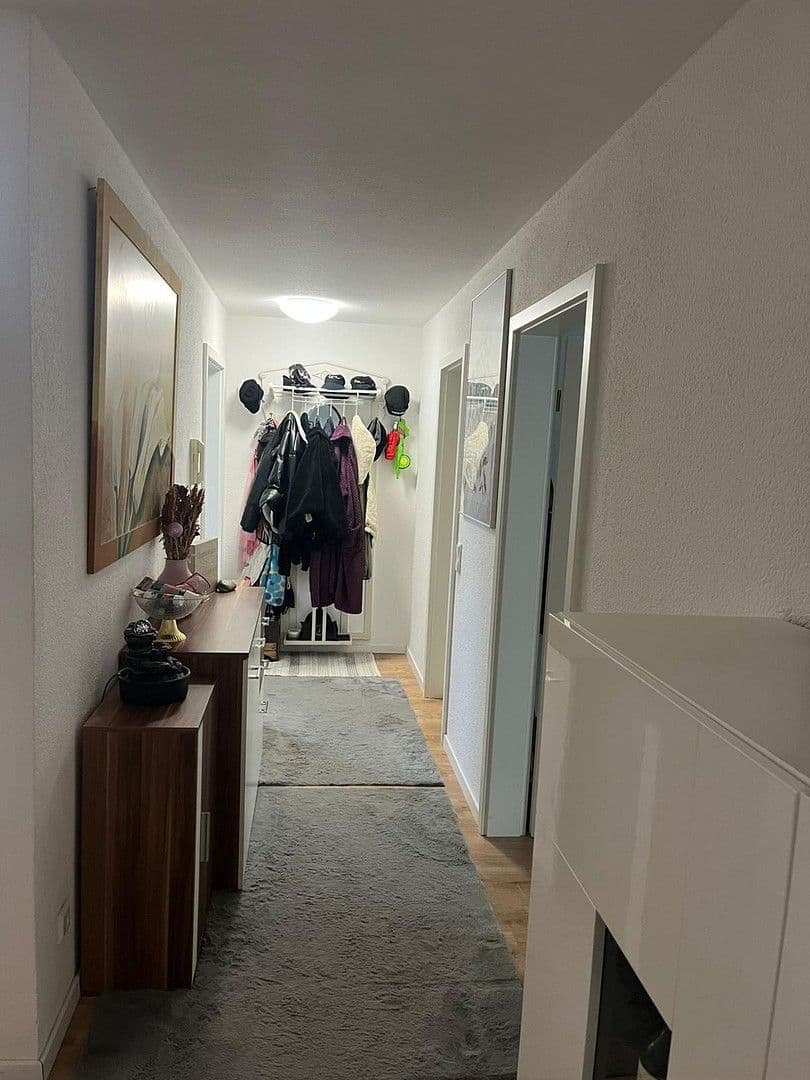 Pronájem bytu 2+1 69 m², Wilflinger str. 3, Bingen, Bádensko-Württembersko Pronájem bytu 2+1 69 m², Wilflinger str. 3, Bingen, Bádensko-Württembersko