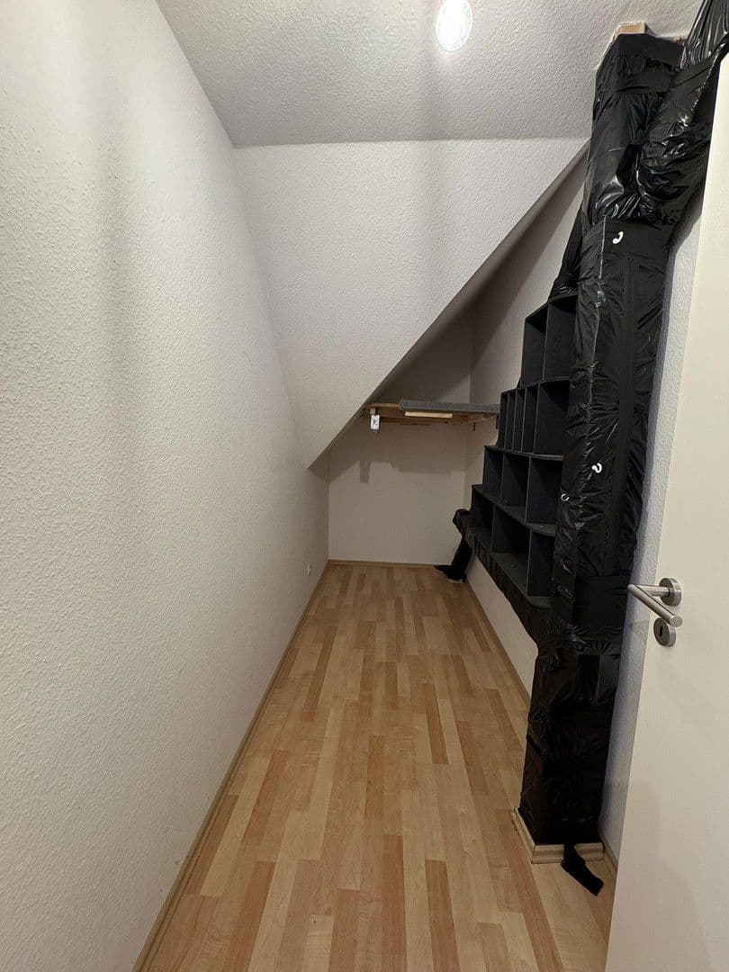 Pronájem bytu 3+1 74 m², Friedhofstraße 10, Hamburg, Hamburg Pronájem bytu 3+1 74 m², Friedhofstraße 10, Hamburg, Hamburg