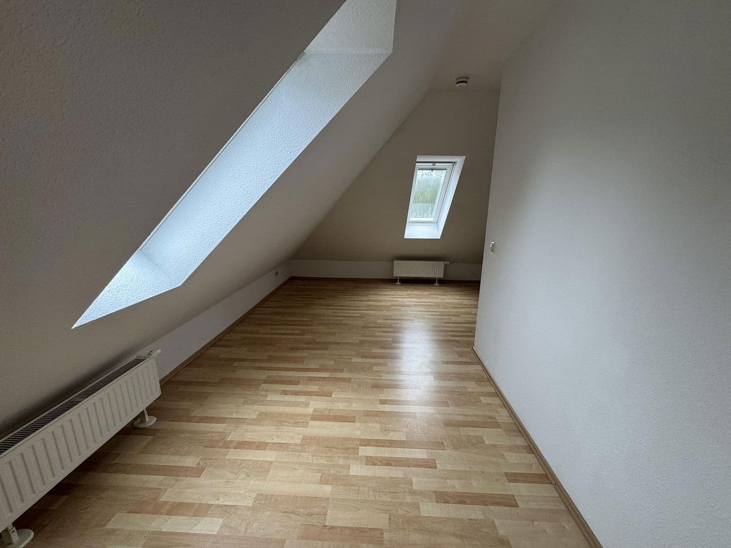 Pronájem bytu 3+1 74 m², Friedhofstraße 10, Hamburg, Hamburg Pronájem bytu 3+1 74 m², Friedhofstraße 10, Hamburg, Hamburg