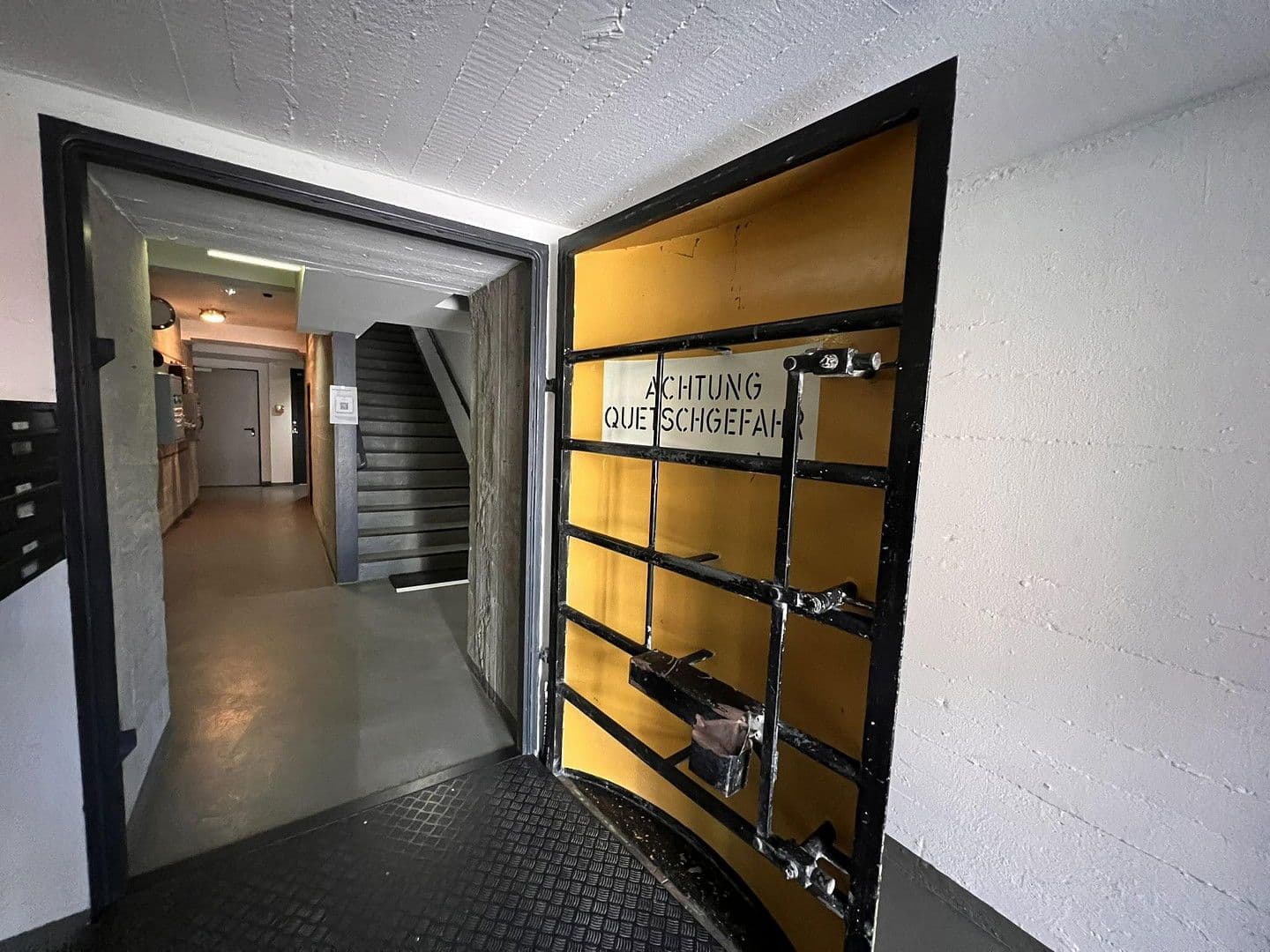 Pronájem bytu 1+1 37 m², Habichtstraße 37, Hamburg, Hamburg Pronájem bytu 1+1 37 m², Habichtstraße 37, Hamburg, Hamburg