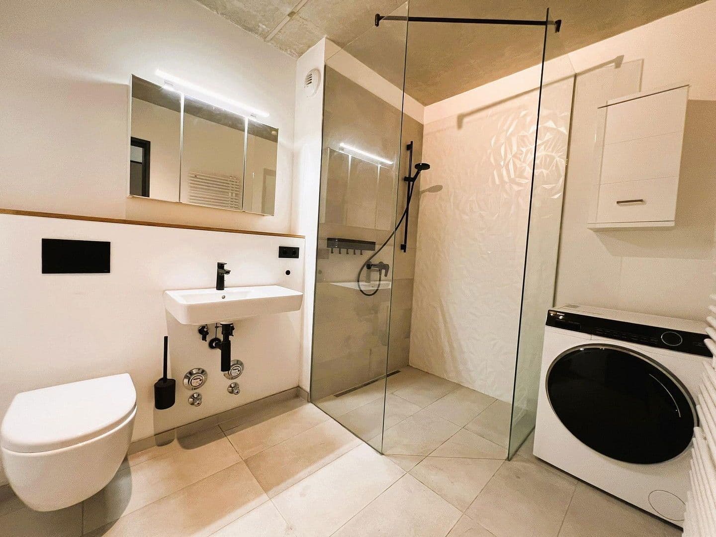 Pronájem bytu 1+1 37 m², Habichtstraße 37, Hamburg, Hamburg Pronájem bytu 1+1 37 m², Habichtstraße 37, Hamburg, Hamburg