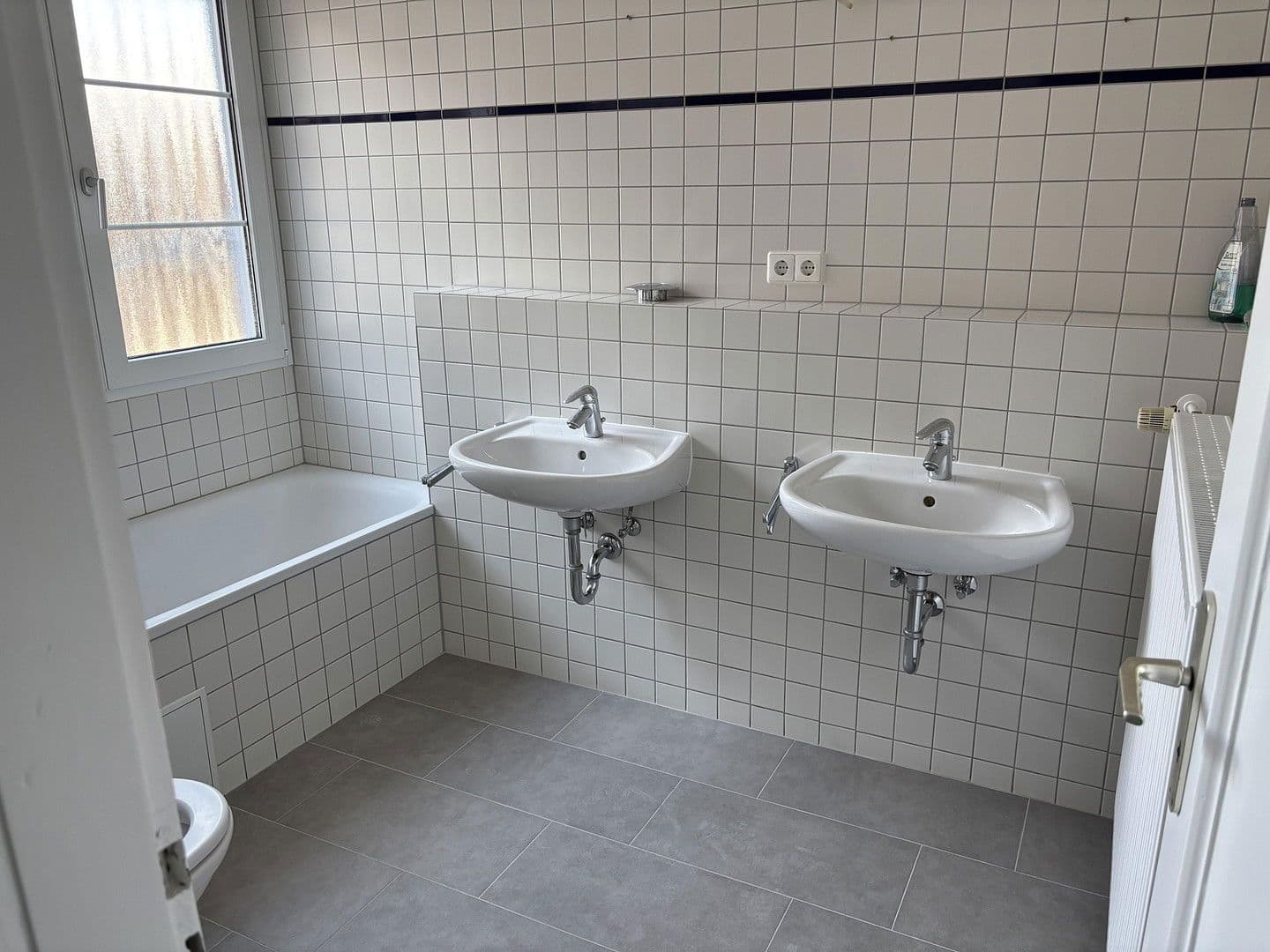 Pronájem bytu 4+1 107 m², Pforzheim, Bádensko-Württembersko Pronájem bytu 4+1 107 m², Pforzheim, Bádensko-Württembersko