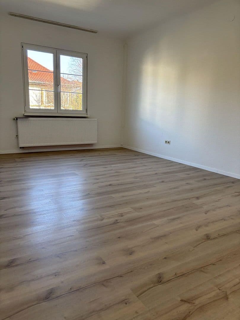 Pronájem bytu 4+1 107 m², Pforzheim, Bádensko-Württembersko Pronájem bytu 4+1 107 m², Pforzheim, Bádensko-Württembersko