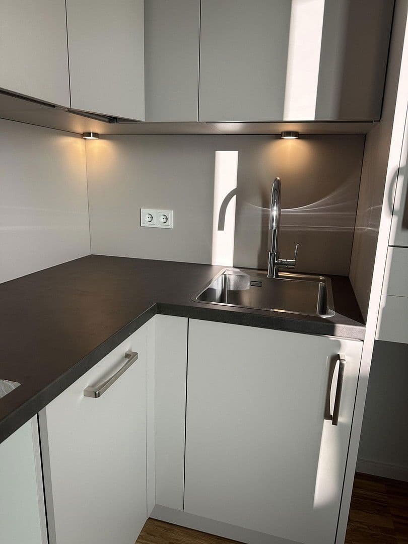 Pronájem bytu 2+kk 67 m², Hamburg, Hamburg Pronájem bytu 2+kk 67 m², Hamburg, Hamburg