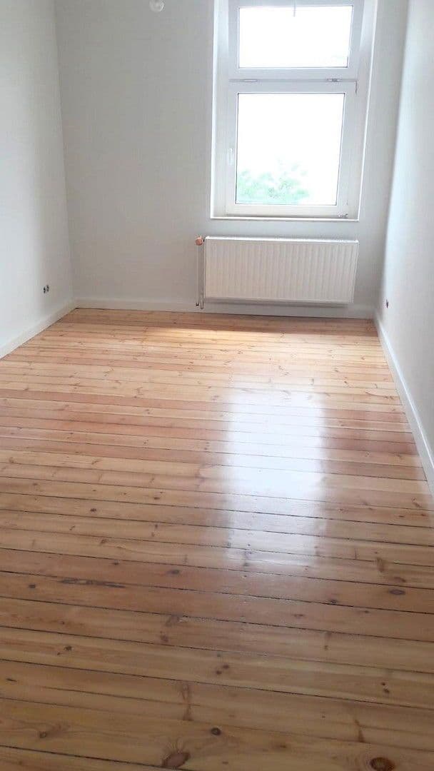 Pronájem bytu 3+1 75 m², Blumenwerder Straße 12, Eberswalde, Braniborsko Pronájem bytu 3+1 75 m², Blumenwerder Straße 12, Eberswalde, Braniborsko