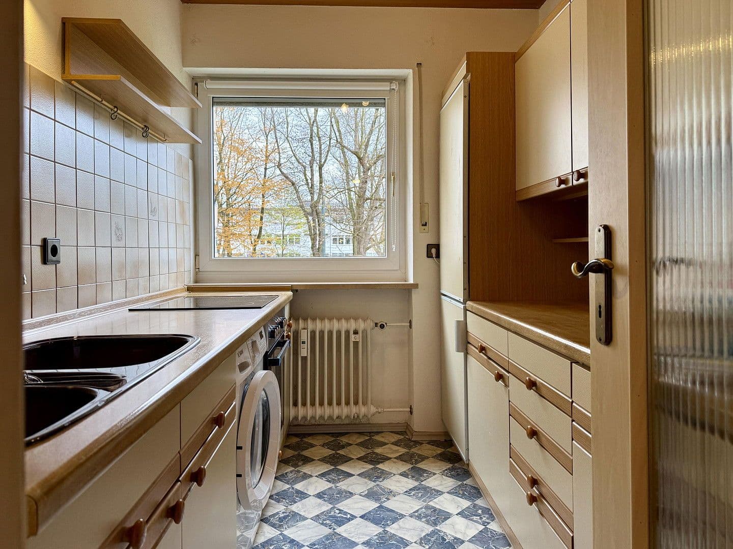 Pronájem bytu 2+1 55 m², Berliner Allee 56, Augsburg, Bavorsko Pronájem bytu 2+1 55 m², Berliner Allee 56, Augsburg, Bavorsko