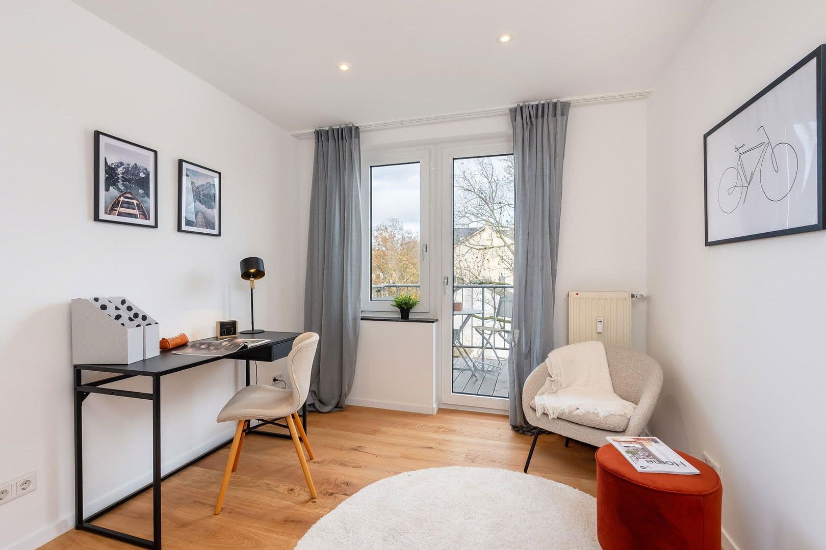 Prodej bytu 3+1 55 m², Köln, Severní Porýní-Vestfálsko Prodej bytu 3+1 55 m², Köln, Severní Porýní-Vestfálsko