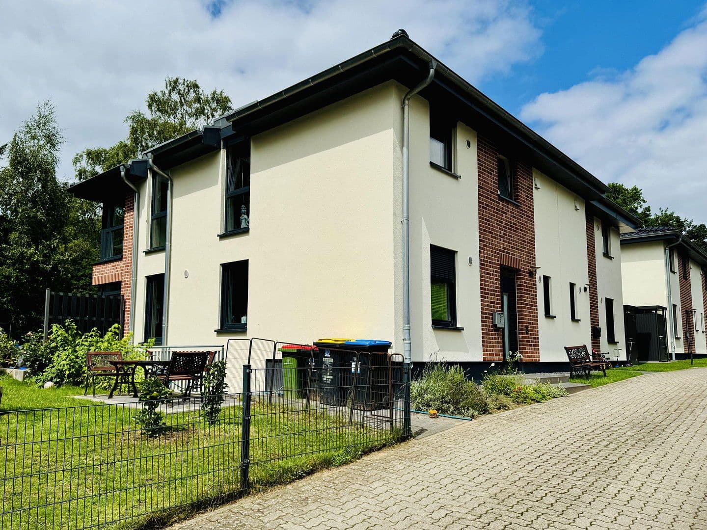 Prodej domu 134 m², pozemek 320 m², Hamburg, Hamburg Prodej domu 134 m², pozemek 320 m², Hamburg, Hamburg