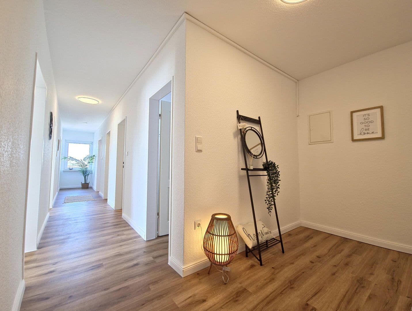 Prodej bytu 3+1 83 m², Harburger Straße 46, Stade, Dolní Sasko Prodej bytu 3+1 83 m², Harburger Straße 46, Stade, Dolní Sasko