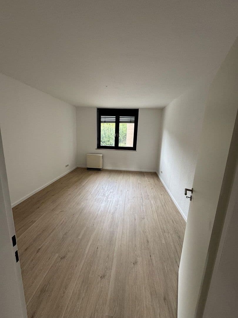 Pronájem bytu 3+1 105 m², Ludwigstraße 72, Wald-Michelbach, Hessen Pronájem bytu 3+1 105 m², Ludwigstraße 72, Wald-Michelbach, Hessen