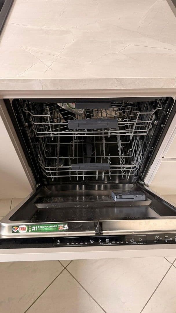 Pronájem bytu 3+1 121 m², Berlin, Berlín Pronájem bytu 3+1 121 m², Berlin, Berlín