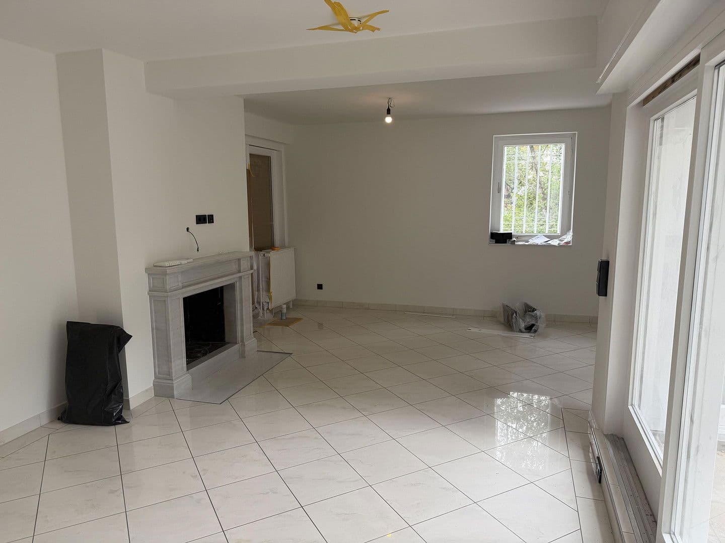 Pronájem bytu 3+1 121 m², Berlin, Berlín Pronájem bytu 3+1 121 m², Berlin, Berlín