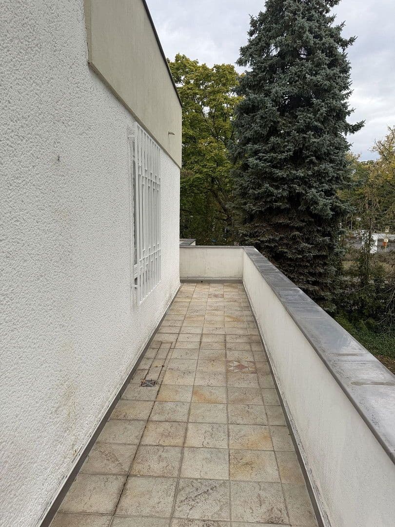 Pronájem bytu 3+1 121 m², Berlin, Berlín Pronájem bytu 3+1 121 m², Berlin, Berlín