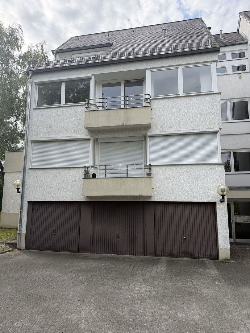 Pronájem bytu 3+1 121 m², Berlin, Berlín Pronájem bytu 3+1 121 m², Berlin, Berlín