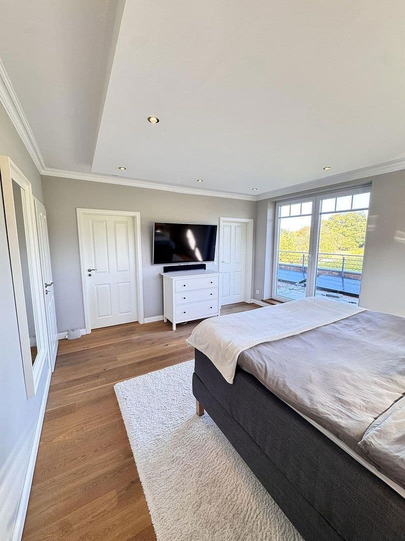 Prodej domu 280 m², pozemek 2.360 m², Börnsen, Šlesvicko-Holštýnsko Prodej domu 280 m², pozemek 2.360 m², Börnsen, Šlesvicko-Holštýnsko