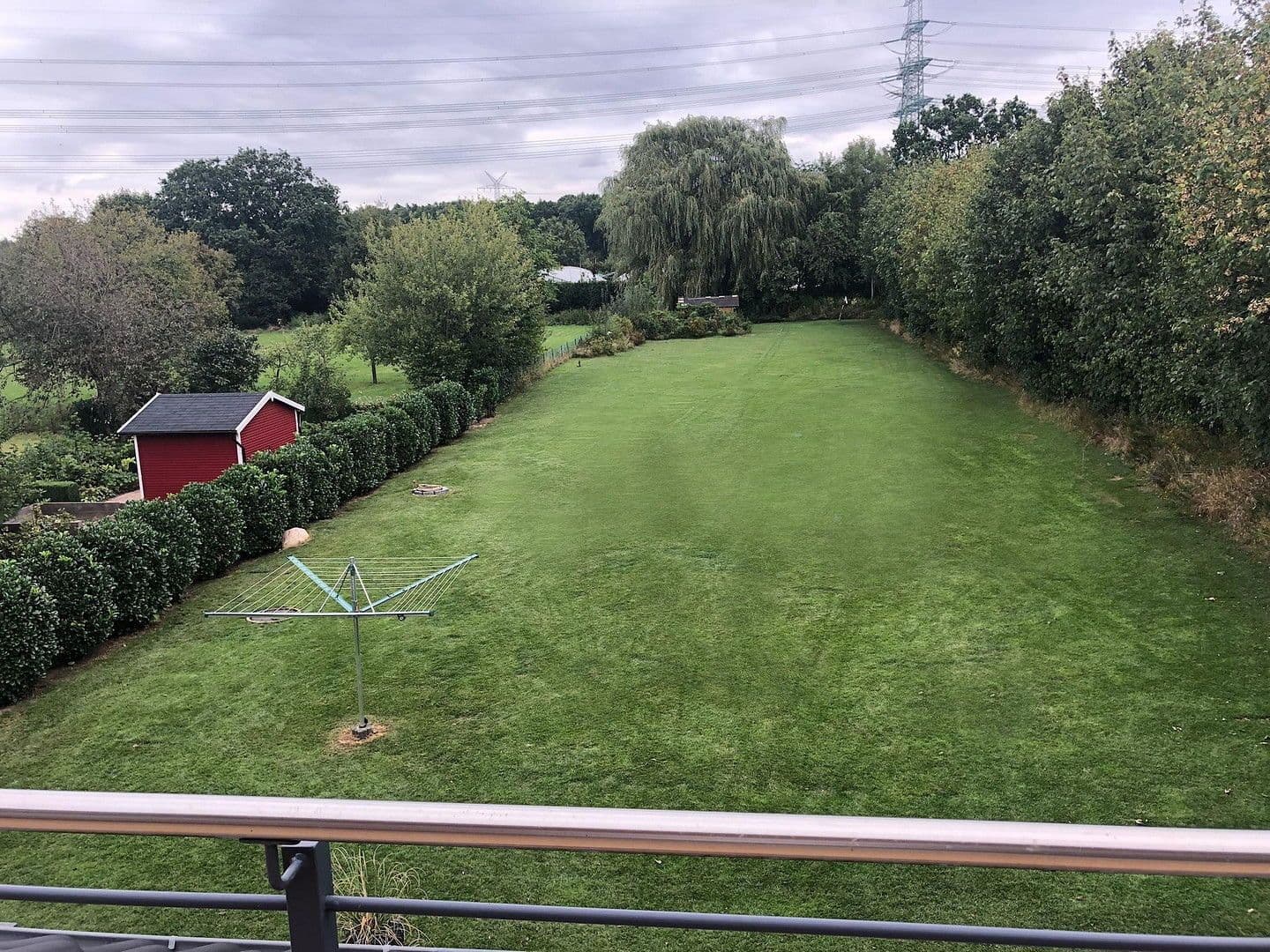 Prodej domu 280 m², pozemek 2.360 m², Börnsen, Šlesvicko-Holštýnsko Prodej domu 280 m², pozemek 2.360 m², Börnsen, Šlesvicko-Holštýnsko