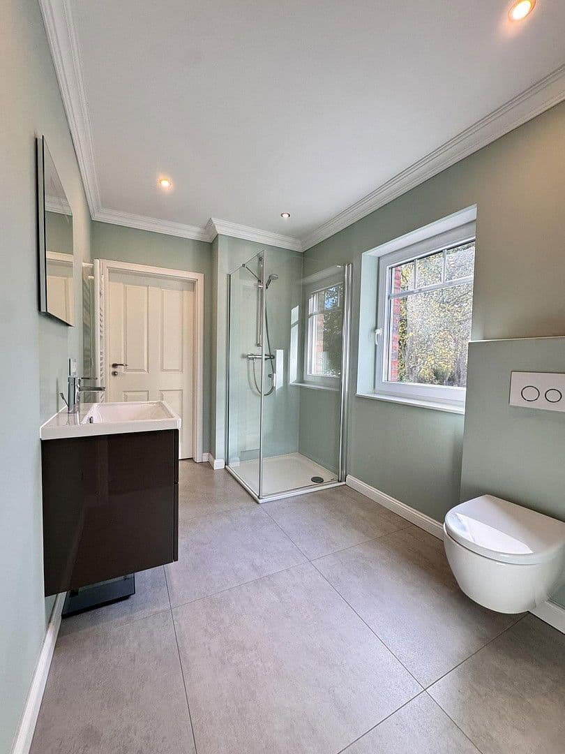 Prodej domu 280 m², pozemek 2.360 m², Börnsen, Šlesvicko-Holštýnsko Prodej domu 280 m², pozemek 2.360 m², Börnsen, Šlesvicko-Holštýnsko