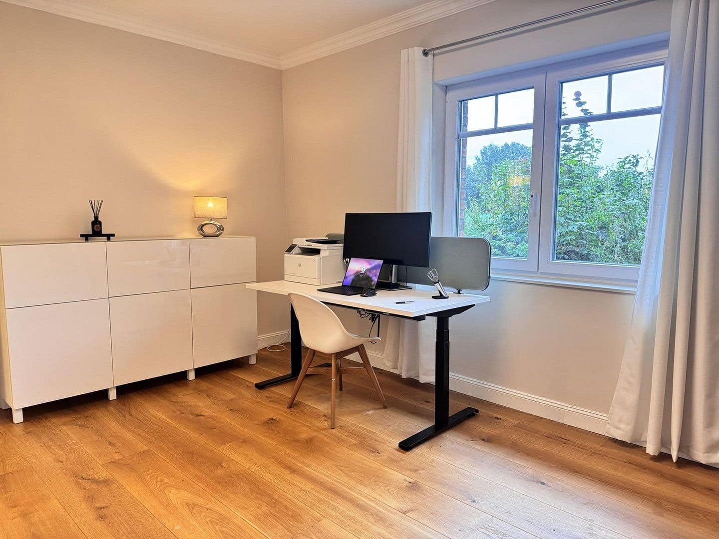 Prodej domu 280 m², pozemek 2.360 m², Börnsen, Šlesvicko-Holštýnsko Prodej domu 280 m², pozemek 2.360 m², Börnsen, Šlesvicko-Holštýnsko