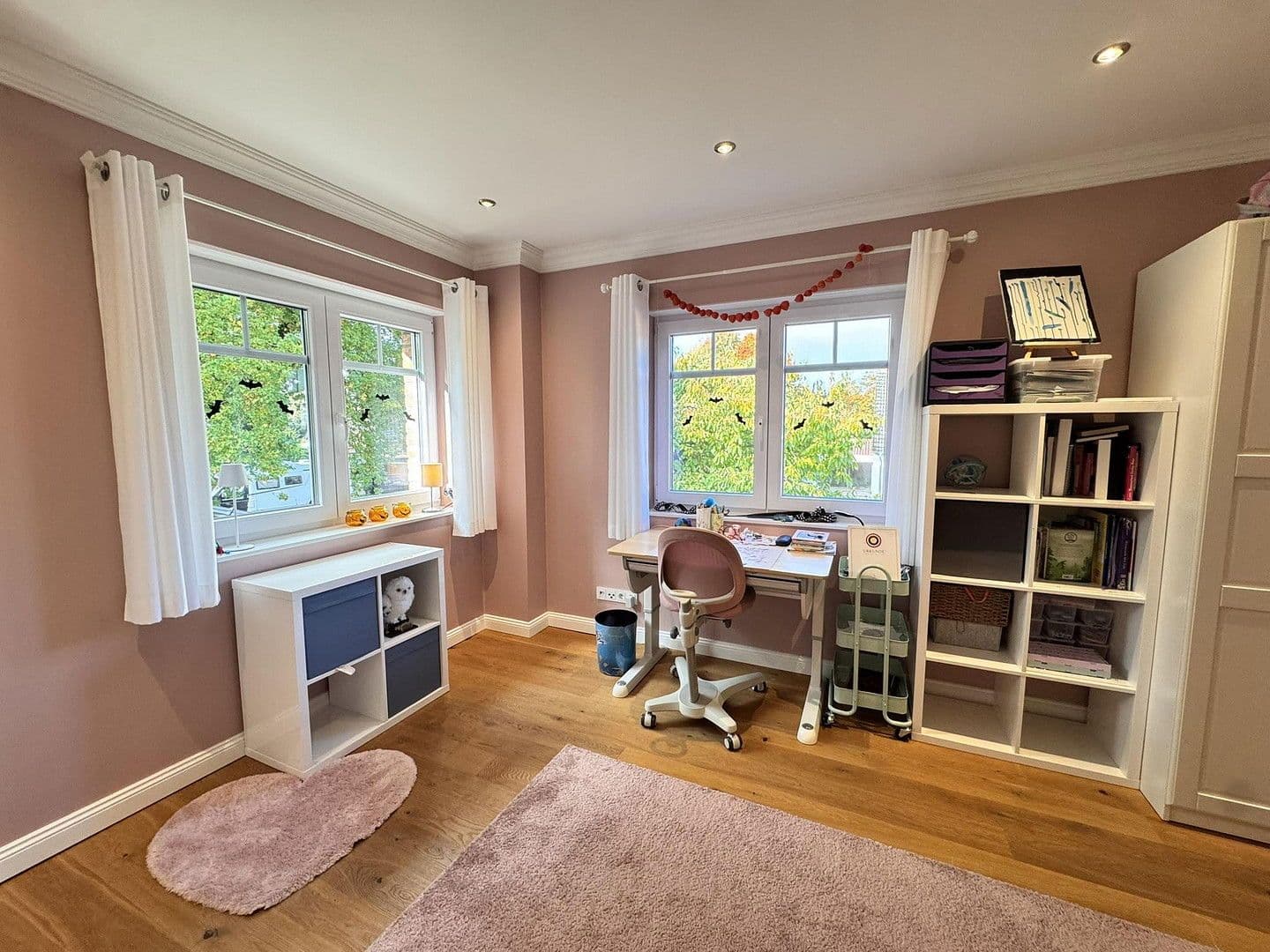 Prodej domu 280 m², pozemek 2.360 m², Börnsen, Šlesvicko-Holštýnsko Prodej domu 280 m², pozemek 2.360 m², Börnsen, Šlesvicko-Holštýnsko