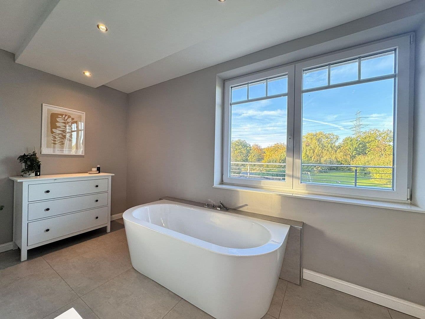 Prodej domu 280 m², pozemek 2.360 m², Börnsen, Šlesvicko-Holštýnsko Prodej domu 280 m², pozemek 2.360 m², Börnsen, Šlesvicko-Holštýnsko