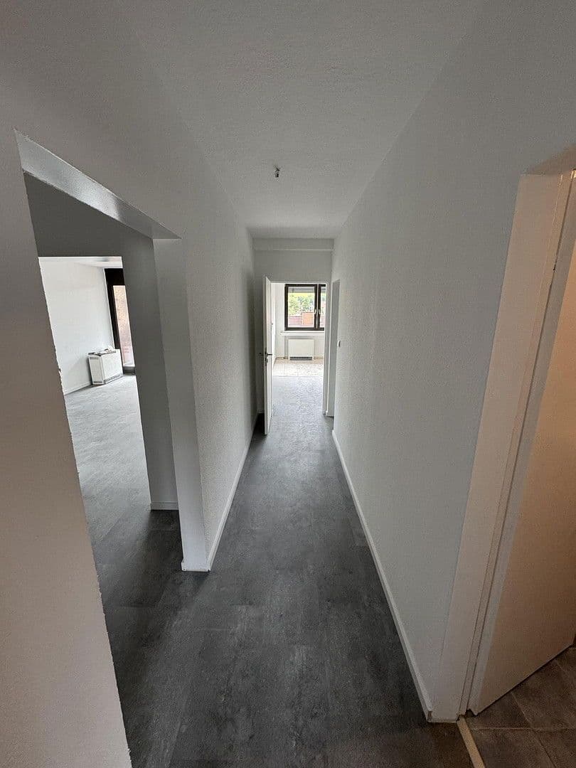 Pronájem bytu 3+1 100 m², Ludwigstraße 72, Wald-Michelbach, Hessen Pronájem bytu 3+1 100 m², Ludwigstraße 72, Wald-Michelbach, Hessen