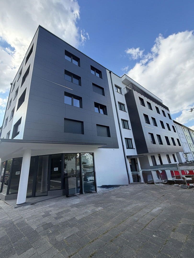 Pronájem nebytového prostoru 190 m², Daniel-Häberelstr. 18, Kaiserslautern, Porýní-Falc Pronájem nebytového prostoru 190 m², Daniel-Häberelstr. 18, Kaiserslautern, Porýní-Falc