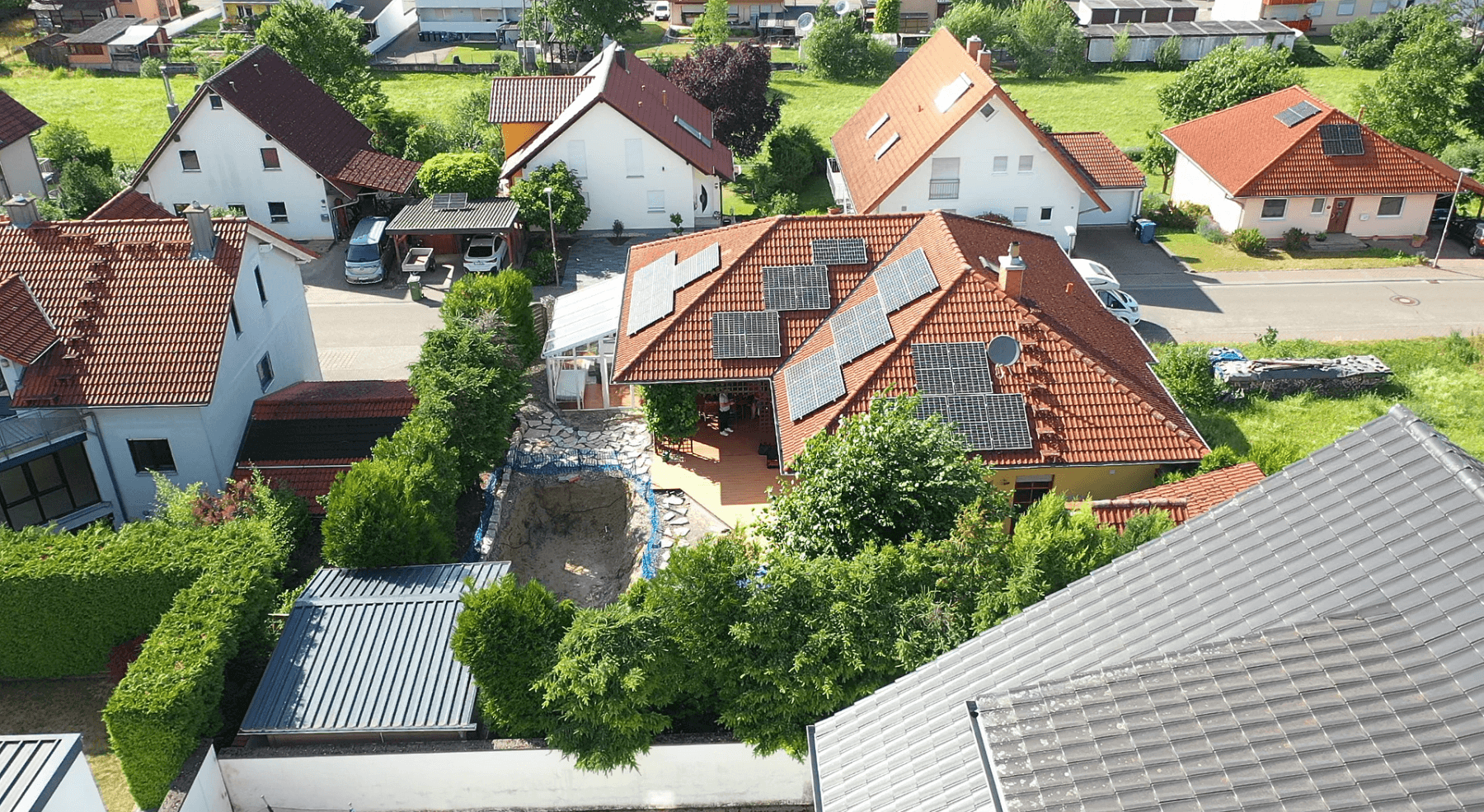 Prodej domu 191 m², pozemek 714 m², Kraichtal, Bádensko-Württembersko Prodej domu 191 m², pozemek 714 m², Kraichtal, Bádensko-Württembersko