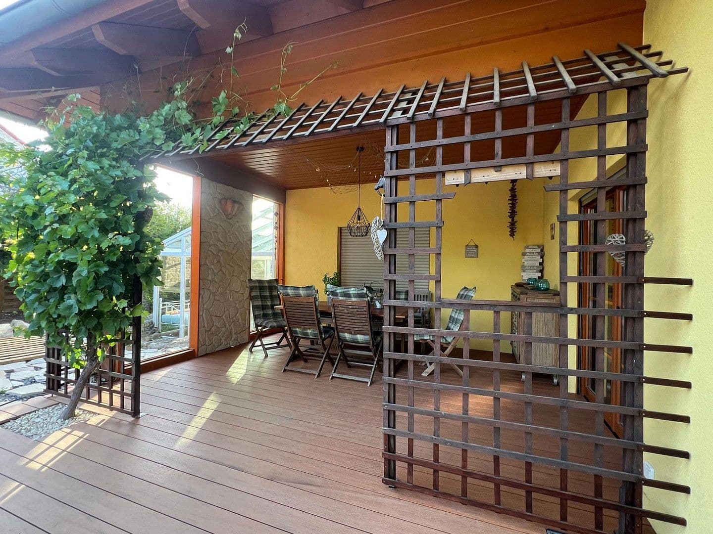 Prodej domu 191 m², pozemek 714 m², Kraichtal, Bádensko-Württembersko Prodej domu 191 m², pozemek 714 m², Kraichtal, Bádensko-Württembersko