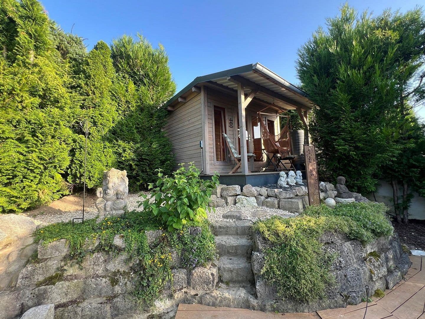 Prodej domu 191 m², pozemek 714 m², Kraichtal, Bádensko-Württembersko Prodej domu 191 m², pozemek 714 m², Kraichtal, Bádensko-Württembersko