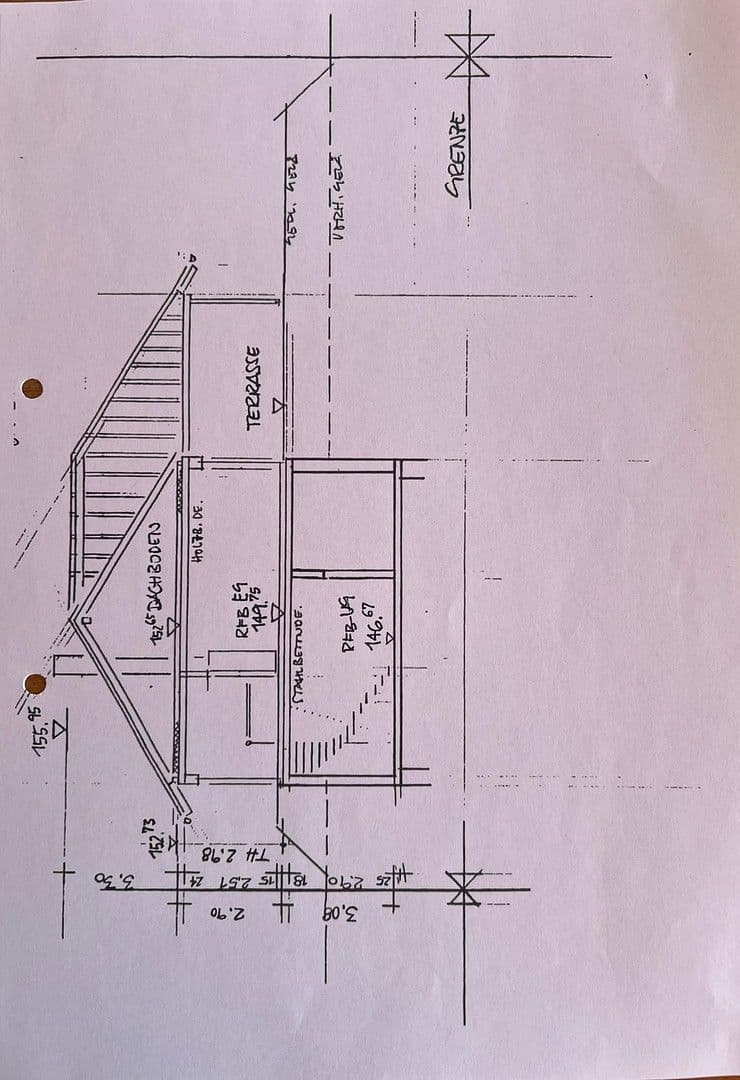 Prodej domu 191 m², pozemek 714 m², Kraichtal, Bádensko-Württembersko Prodej domu 191 m², pozemek 714 m², Kraichtal, Bádensko-Württembersko