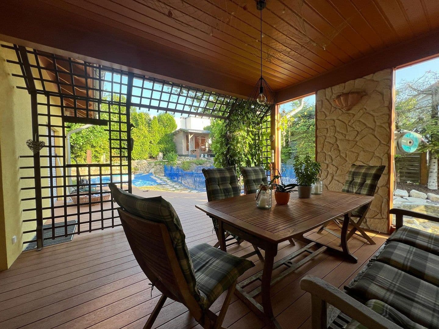 Prodej domu 191 m², pozemek 714 m², Kraichtal, Bádensko-Württembersko Prodej domu 191 m², pozemek 714 m², Kraichtal, Bádensko-Württembersko