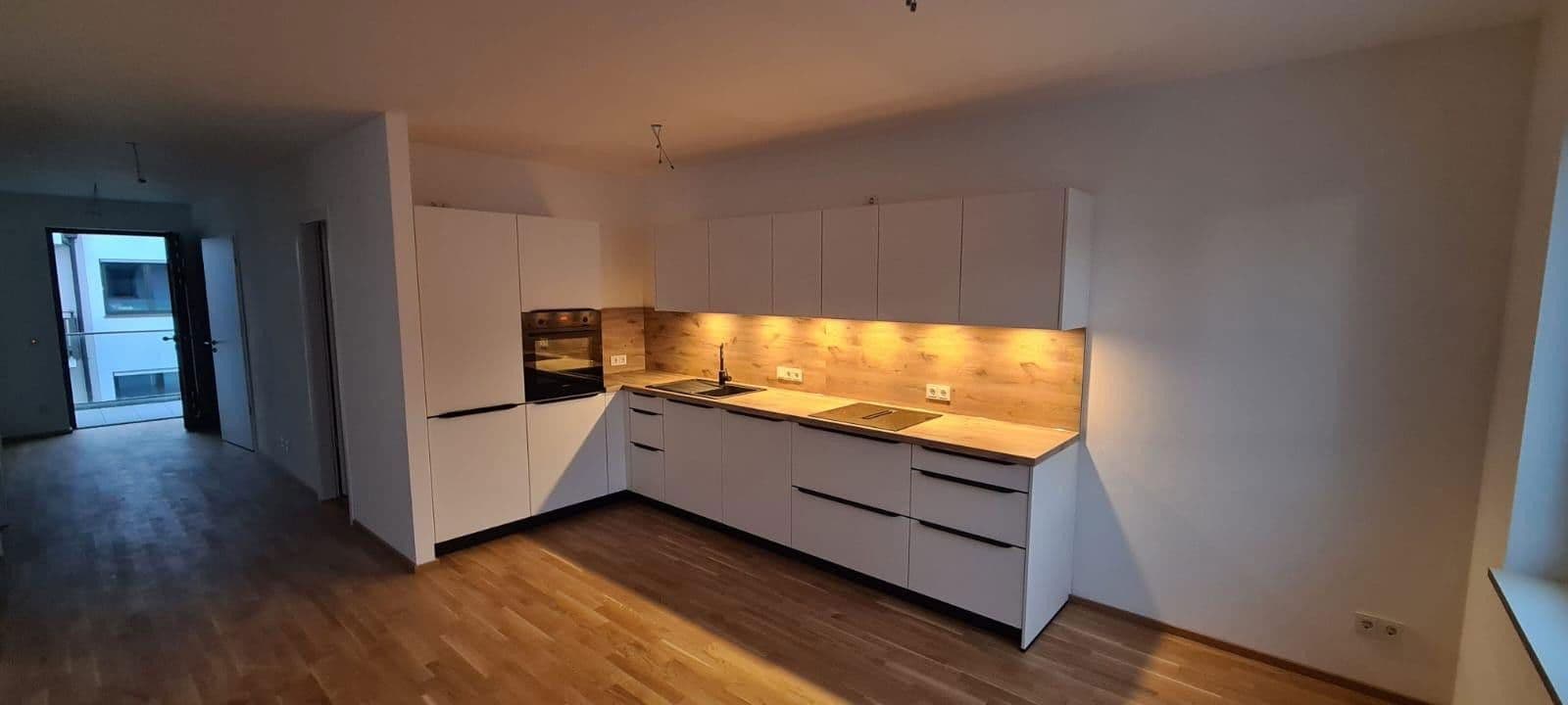 Pronájem bytu 3+1 90 m², An der Mühlbach Promenade 7, Plattling, Bavorsko Pronájem bytu 3+1 90 m², An der Mühlbach Promenade 7, Plattling, Bavorsko