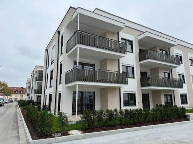 Pronájem bytu 3+1 90 m², An der Mühlbach Promenade 7, Plattling, Bavorsko Pronájem bytu 3+1 90 m², An der Mühlbach Promenade 7, Plattling, Bavorsko