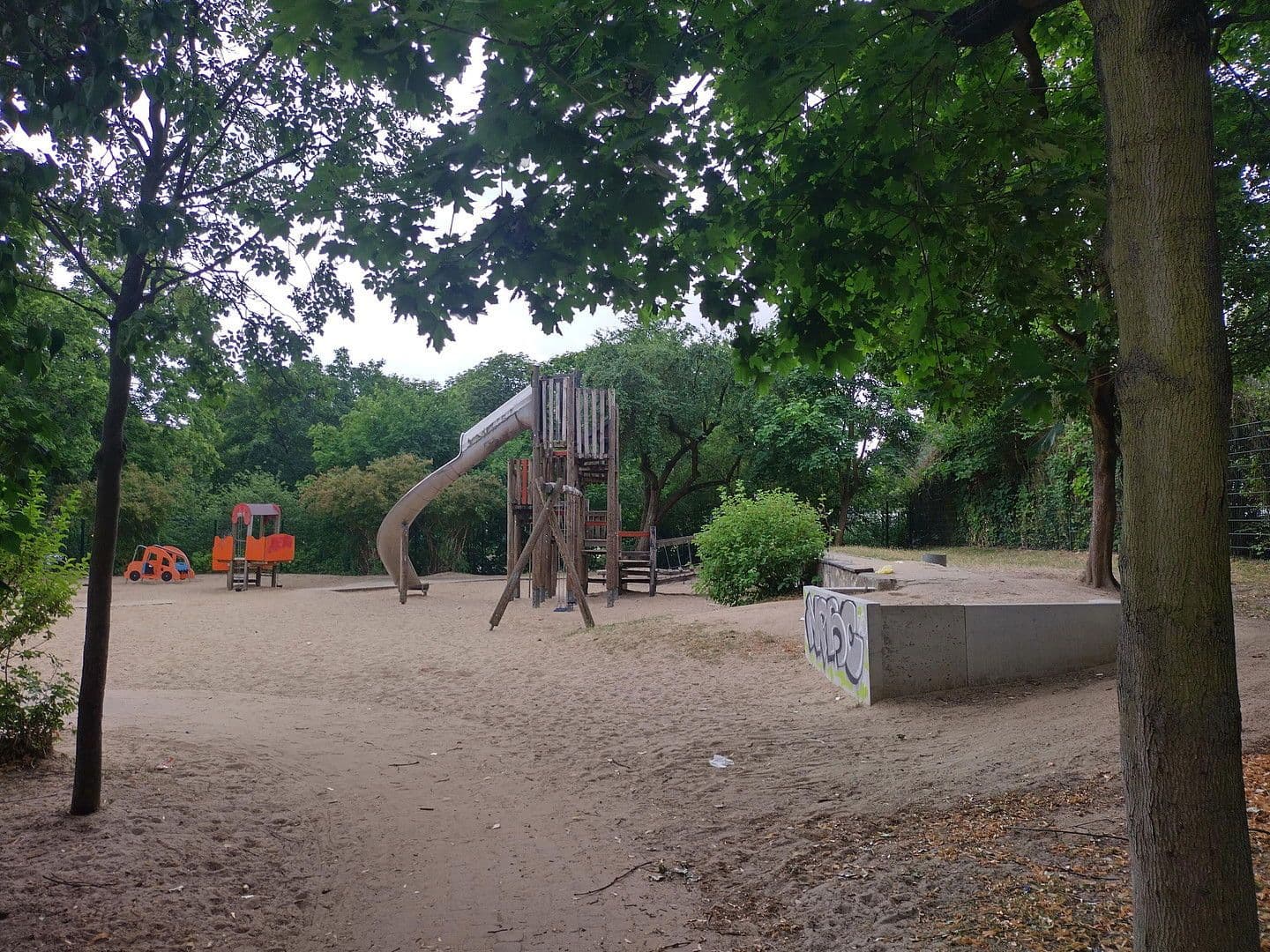 Prodej bytu 2+1 54 m², Walkenrieder 18, Berlin-Britz, Berlín Prodej bytu 2+1 54 m², Walkenrieder 18, Berlin-Britz, Berlín