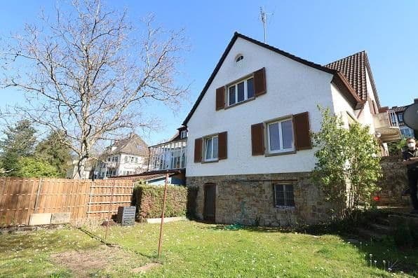 Prodej domu 170 m², pozemek 444 m², Schwarzmattstr. 1, Badenweiler, Bádensko-Württembersko Prodej domu 170 m², pozemek 444 m², Schwarzmattstr. 1, Badenweiler, Bádensko-Württembersko